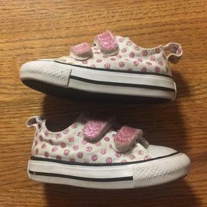 Toddler/baby size 3 polka dot Converse